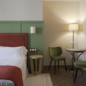 The Honest & Hotel